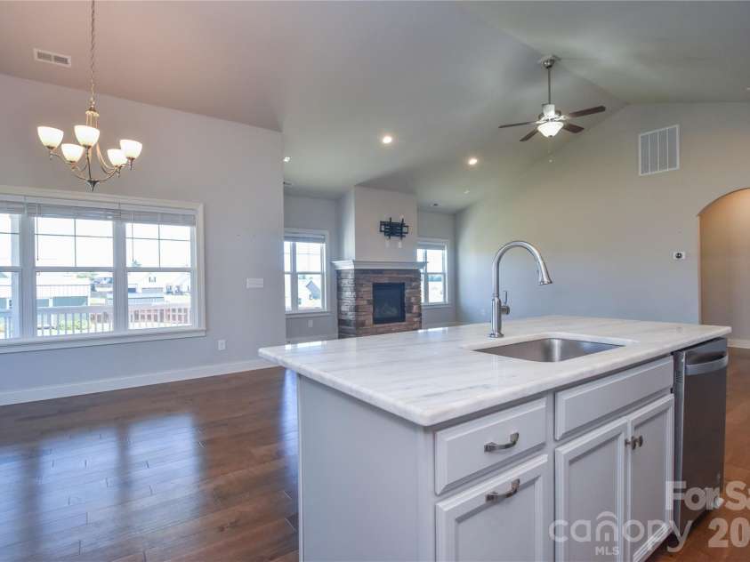 148 Greythorn Drive, Statesville, NC 28625.  MLS# CAR4427266, YatesRealty ID 54152. 