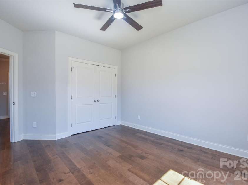 148 Greythorn Drive, Statesville, NC 28625.  MLS# CAR4427266, YatesRealty ID 54152. 