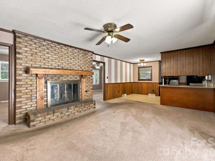 817 Rubens Road, Concord, NC 28027.  MLS# CAR4427825, YatesRealty ID 54154. 