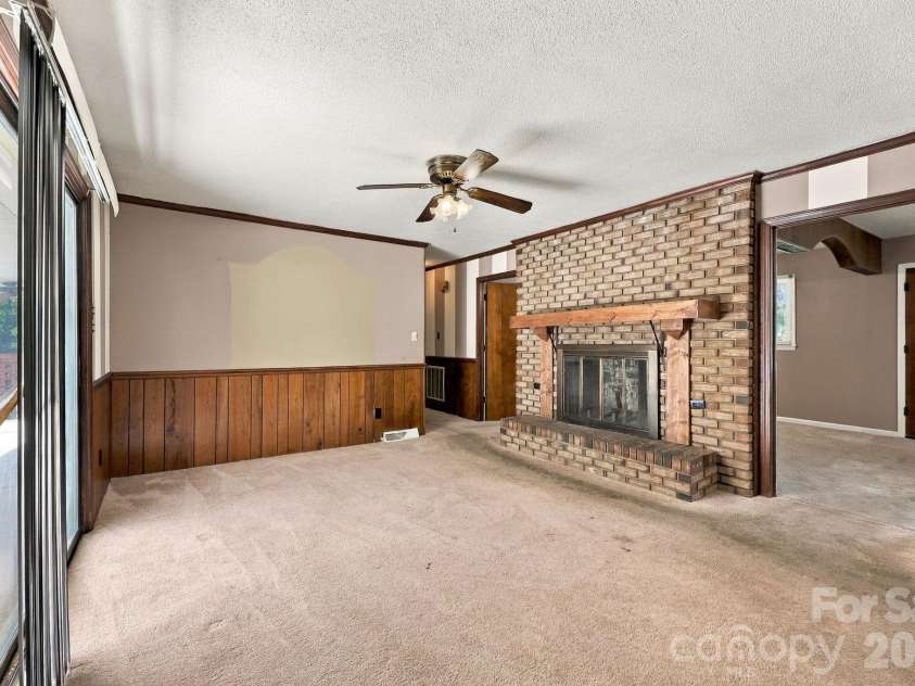 817 Rubens Road, Concord, NC 28027.  MLS# CAR4427825, YatesRealty ID 54154. 
