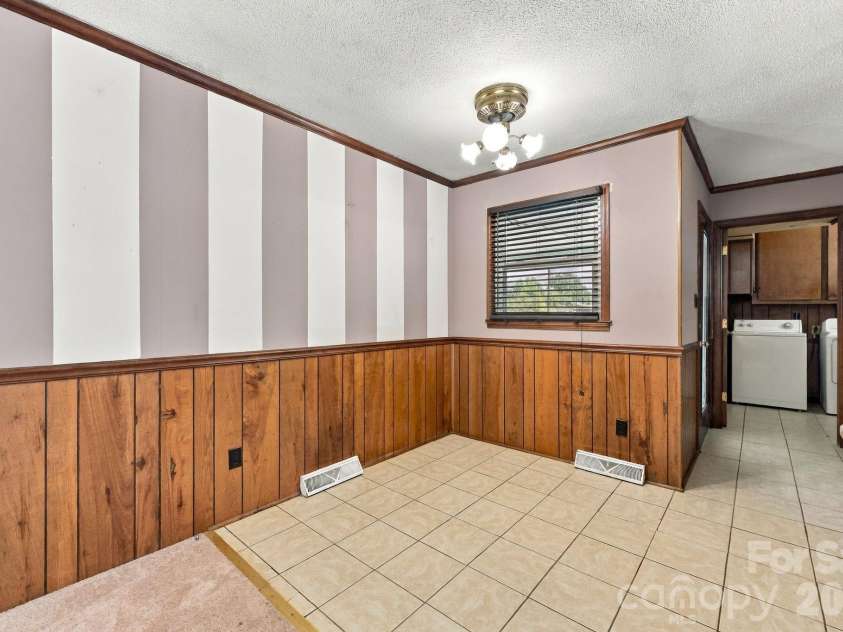 817 Rubens Road, Concord, NC 28027.  MLS# CAR4427825, YatesRealty ID 54154. 