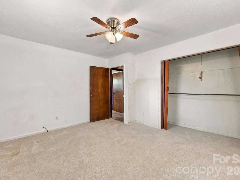 817 Rubens Road, Concord, NC 28027.  MLS# CAR4427825, YatesRealty ID 54154. 