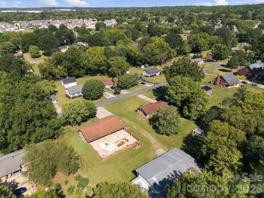 817 Rubens Road, Concord, NC 28027.  MLS# CAR4427825, YatesRealty ID 54154. 