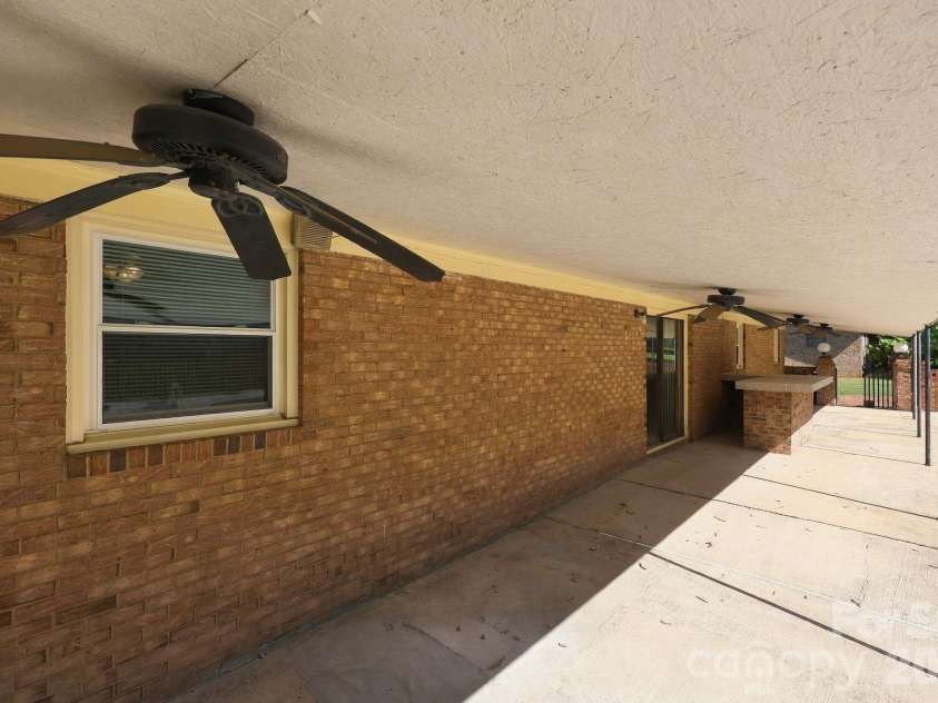 817 Rubens Road, Concord, NC 28027.  MLS# CAR4427825, YatesRealty ID 54154. 