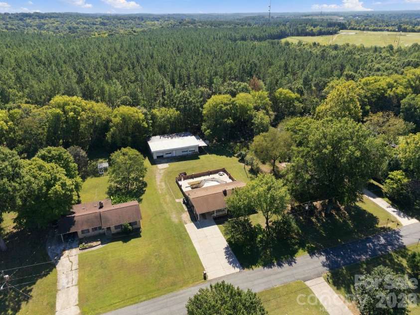 817 Rubens Road, Concord, NC 28027.  MLS# CAR4427825, YatesRealty ID 54154. 