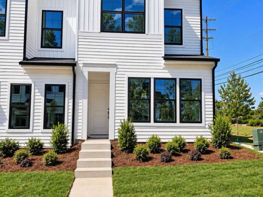 6616 Harlech Street, Charlotte, NC 28269.  MLS# CAR4430508, YatesRealty ID 54155. 