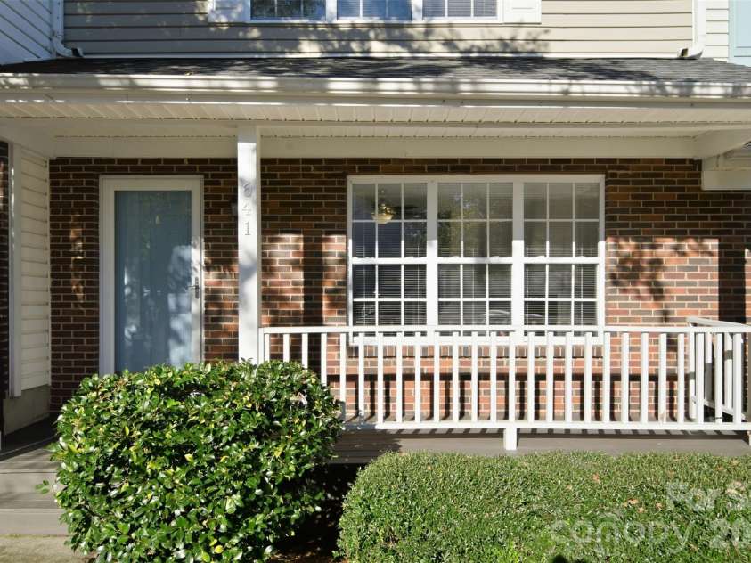 641 Mountainwater Drive, Charlotte, NC 28262.  MLS# CAR4429090, YatesRealty ID 54158. 