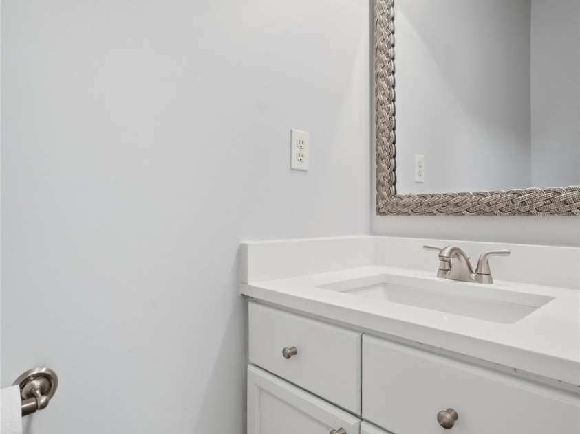 641 Mountainwater Drive, Charlotte, NC 28262.  MLS# CAR4429090, YatesRealty ID 54158. 
