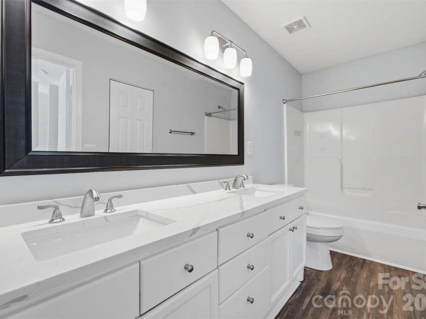 641 Mountainwater Drive, Charlotte, NC 28262.  MLS# CAR4429090, YatesRealty ID 54158. 