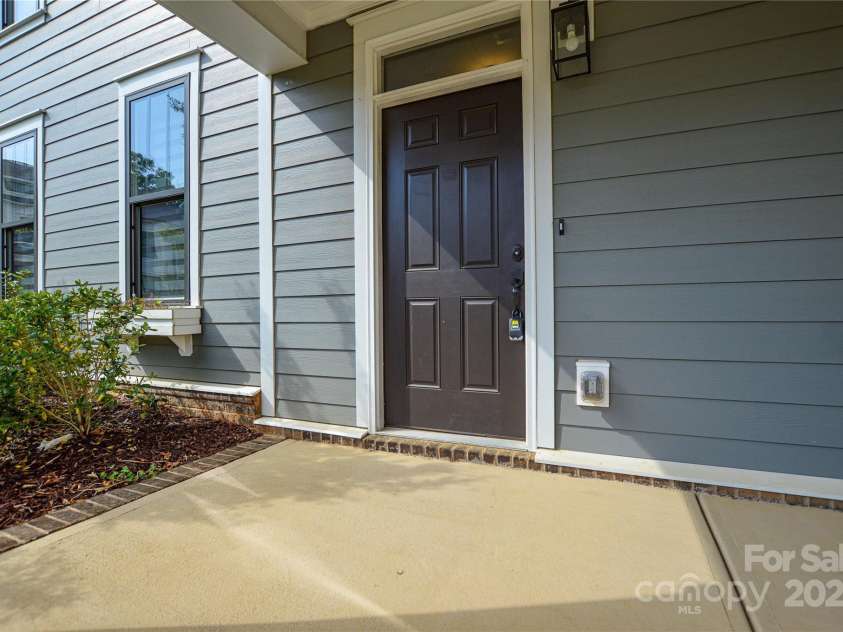 10209 Meeting House Drive, Huntersville, NC 28078.  MLS# CAR4246408, YatesRealty ID 5416. 