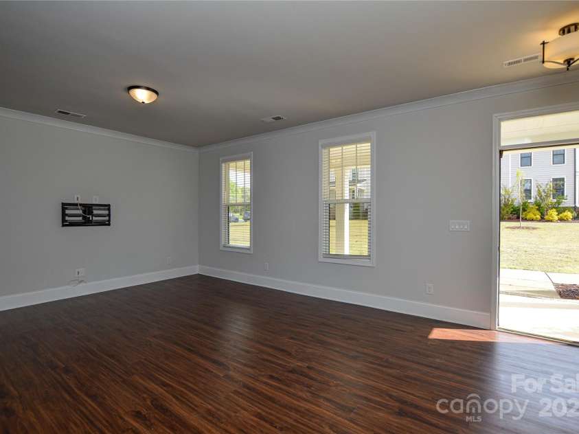 10209 Meeting House Drive, Huntersville, NC 28078.  MLS# CAR4246408, YatesRealty ID 5416. 