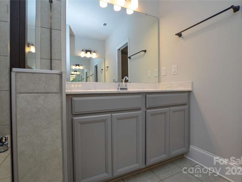 10209 Meeting House Drive, Huntersville, NC 28078.  MLS# CAR4246408, YatesRealty ID 5416. 