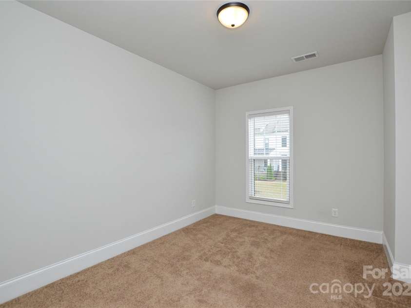 10209 Meeting House Drive, Huntersville, NC 28078.  MLS# CAR4246408, YatesRealty ID 5416. 