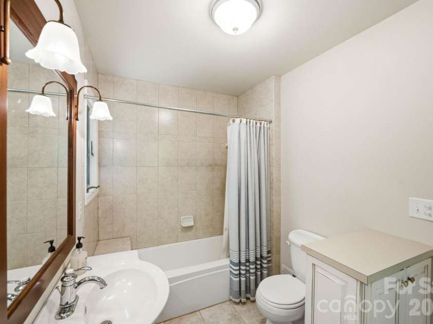 450 Mills Gap Road, Arden, NC 28704.  MLS# CAR4429619, YatesRealty ID 54160. 