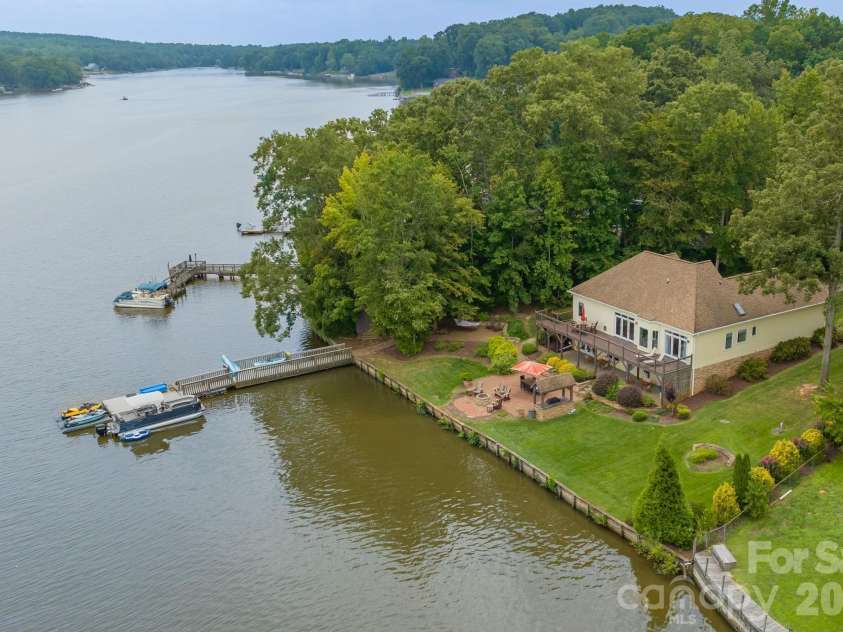 161 Abbotts Court, Lexington, NC 27292.  MLS# CAR4427226, YatesRealty ID 54161. 