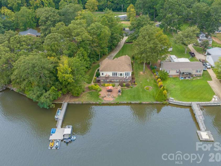 161 Abbotts Court, Lexington, NC 27292.  MLS# CAR4427226, YatesRealty ID 54161. 