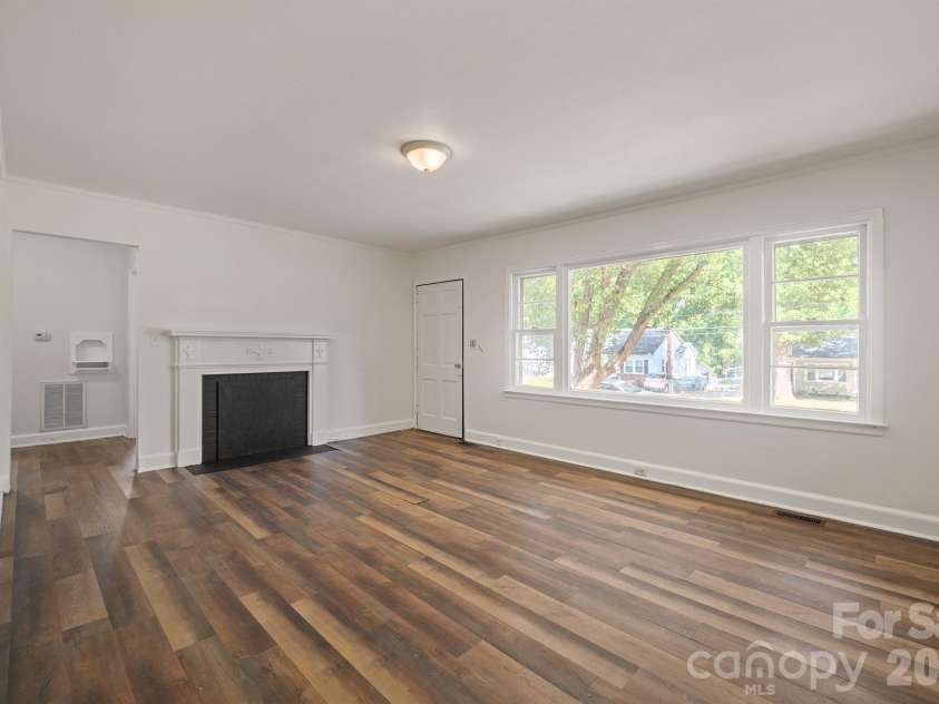 505 Ransom Street, Gastonia, NC 28052.  MLS# CAR4430347, YatesRealty ID 54163. 