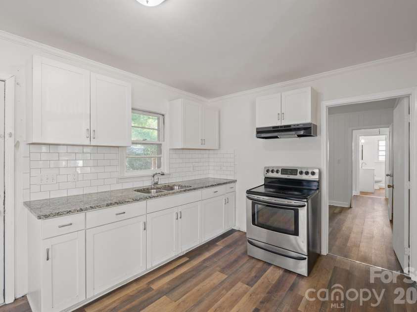 505 Ransom Street, Gastonia, NC 28052.  MLS# CAR4430347, YatesRealty ID 54163. 