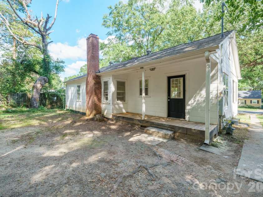 505 Ransom Street, Gastonia, NC 28052.  MLS# CAR4430347, YatesRealty ID 54163. 