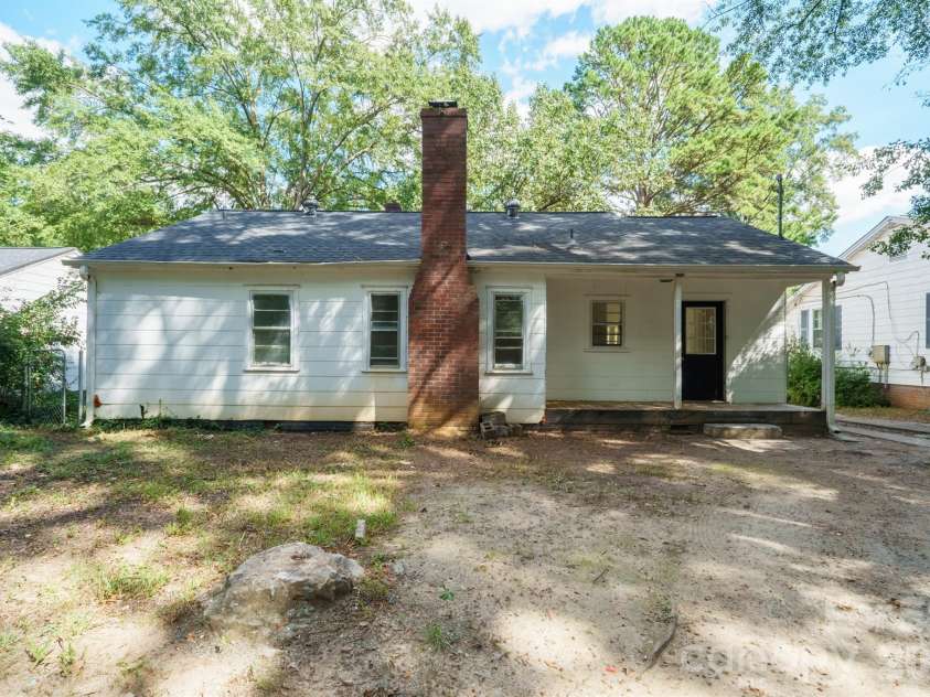 505 Ransom Street, Gastonia, NC 28052.  MLS# CAR4430347, YatesRealty ID 54163. 