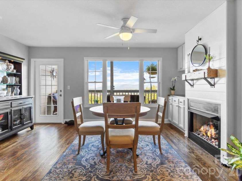 55 Rotunda Circle, Asheville, NC 28806.  MLS# CAR4430318, YatesRealty ID 54166. 