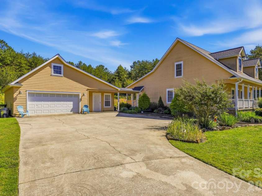 363 Twin K Drive, Rutherfordton, NC 28139.  MLS# CAR4429992, YatesRealty ID 54167. 