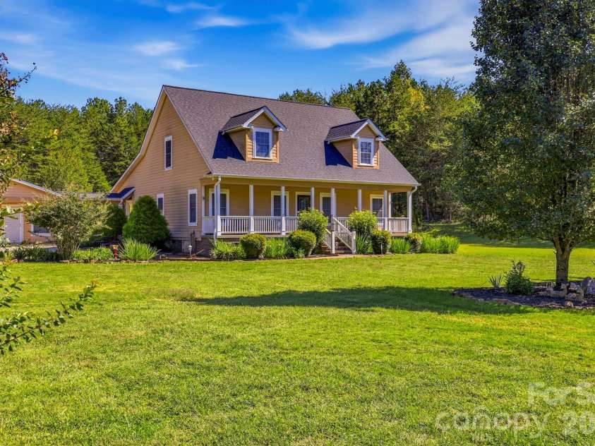 363 Twin K Drive, Rutherfordton, NC 28139.  MLS# CAR4429992, YatesRealty ID 54167. 