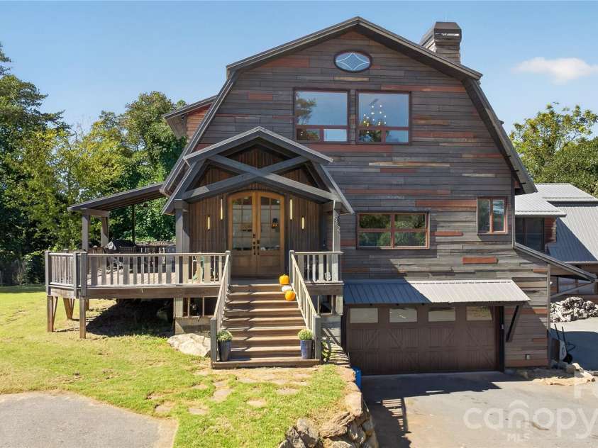 1582 Sandy Plains Road, Tryon, NC 28782.  MLS# CAR4429727, YatesRealty ID 54169. 