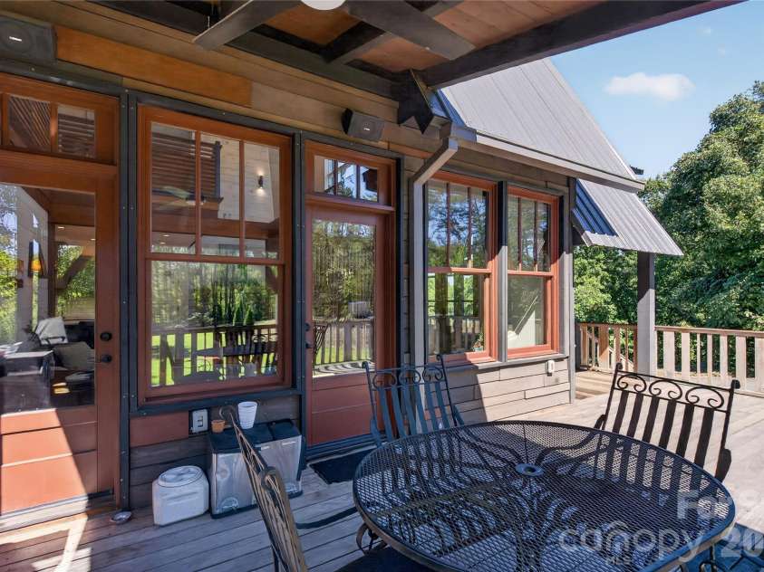 1582 Sandy Plains Road, Tryon, NC 28782.  MLS# CAR4429727, YatesRealty ID 54169. 
