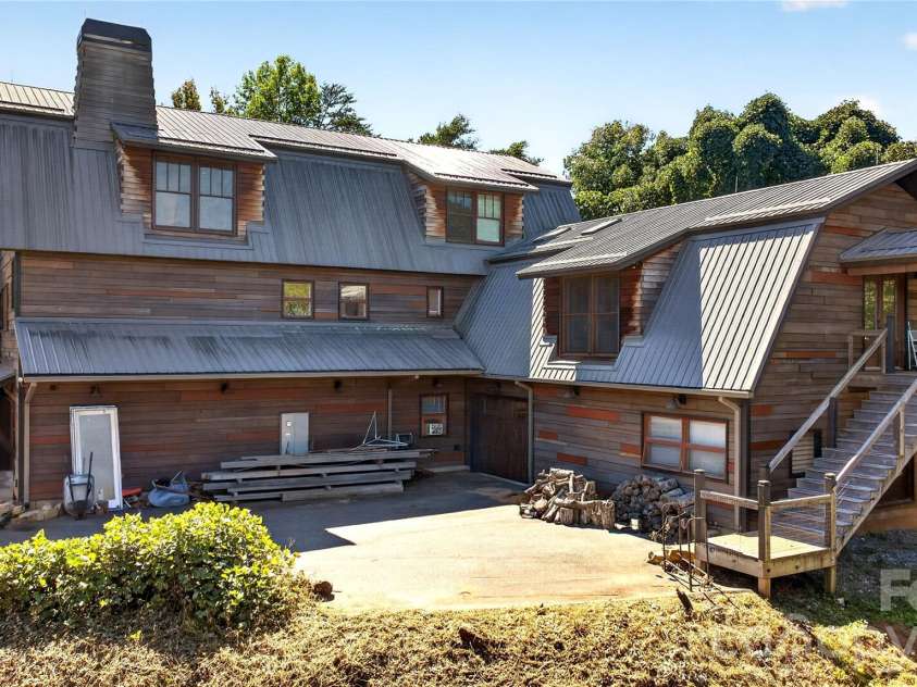 1582 Sandy Plains Road, Tryon, NC 28782.  MLS# CAR4429727, YatesRealty ID 54169. 