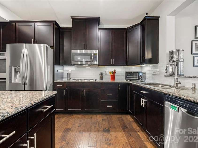 6112 Canyon Trail, Denver, NC 28037.  MLS# CAR4224040, YatesRealty ID 5417. 