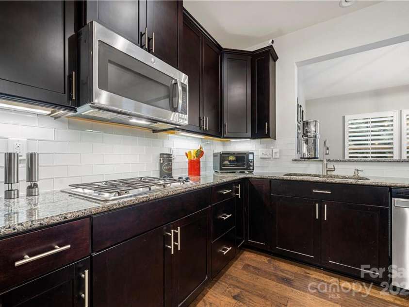 6112 Canyon Trail, Denver, NC 28037.  MLS# CAR4224040, YatesRealty ID 5417. 