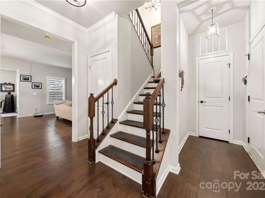 6112 Canyon Trail, Denver, NC 28037.  MLS# CAR4224040, YatesRealty ID 5417. 