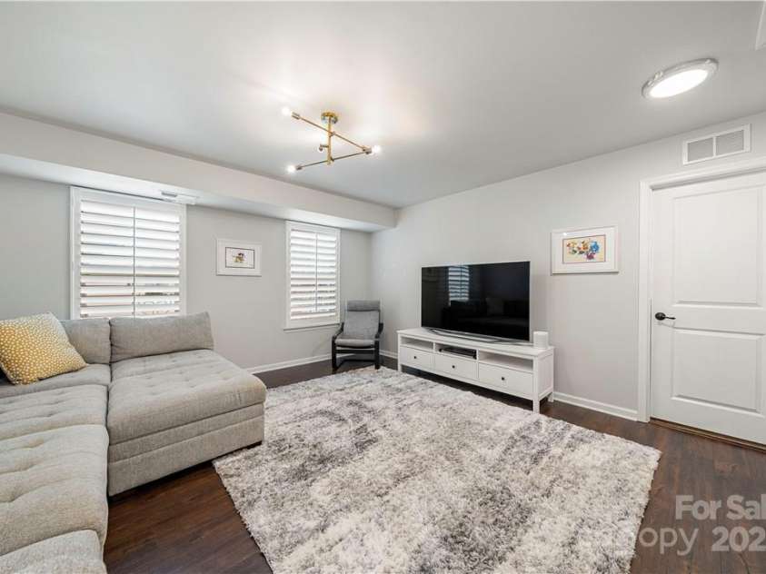 6112 Canyon Trail, Denver, NC 28037.  MLS# CAR4224040, YatesRealty ID 5417. 