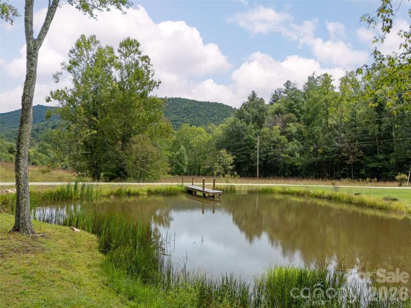116 Sams Branch Road, Candler, NC 28715.  MLS# CAR4430077, YatesRealty ID 54177. 