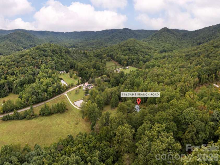 116 Sams Branch Road, Candler, NC 28715.  MLS# CAR4430077, YatesRealty ID 54177. 