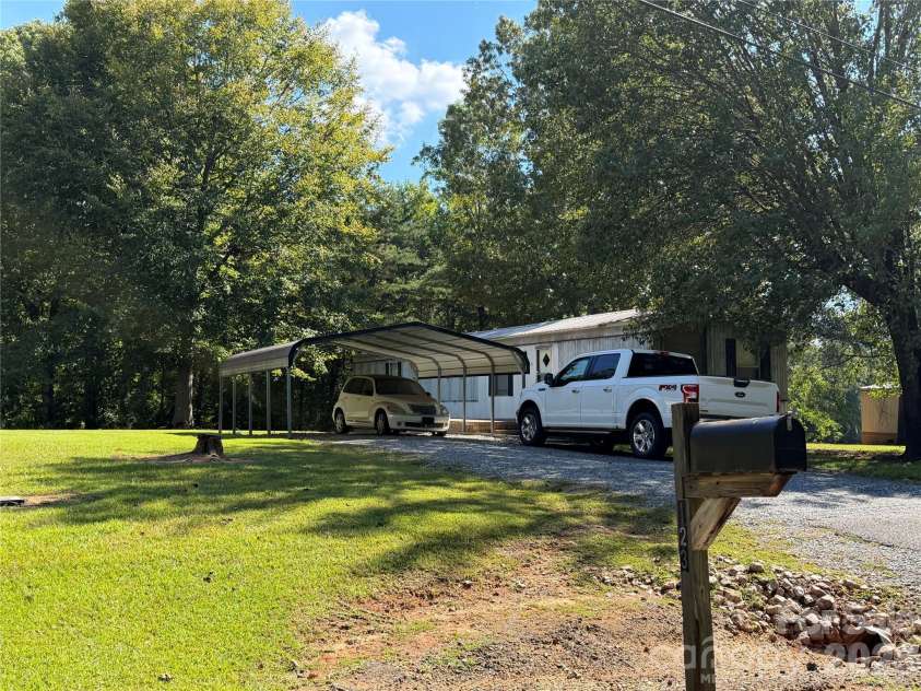 125 Tanya Lane, Shelby, NC 28152.  MLS# CAR4430501, YatesRealty ID 54178. 
