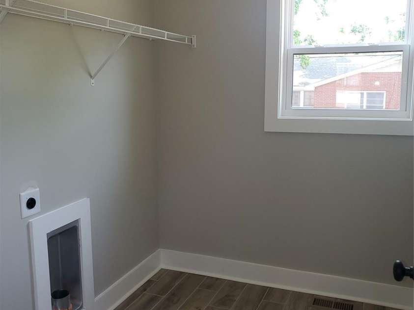 2200 Clay Street, Kannapolis, NC 28083.  MLS# CAR4232437, YatesRealty ID 5418. Laundry