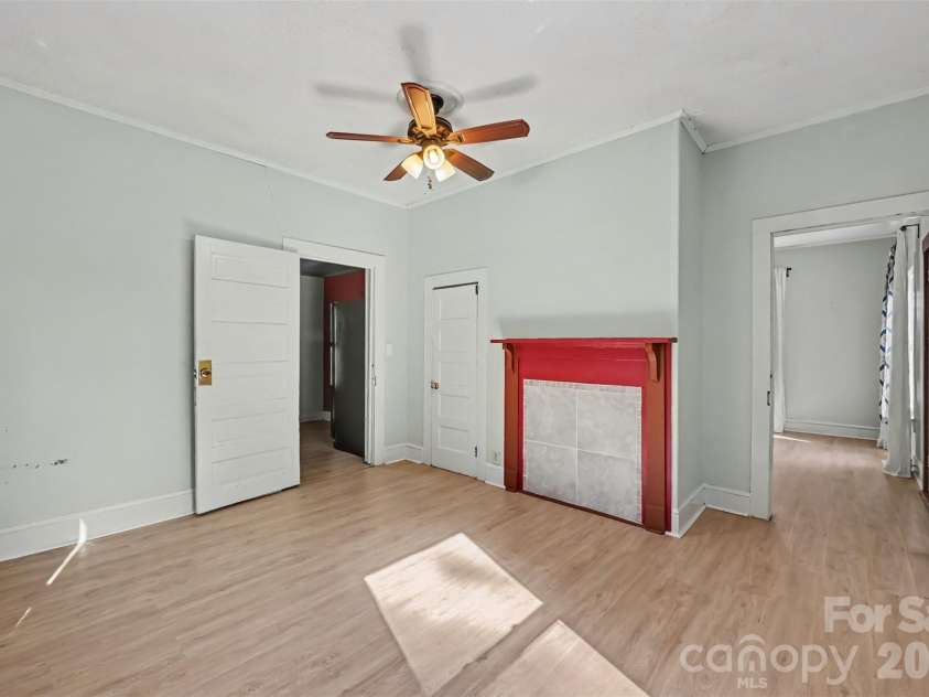 607 Harding Avenue, Kannapolis, NC 28083.  MLS# CAR4429124, YatesRealty ID 54180. 