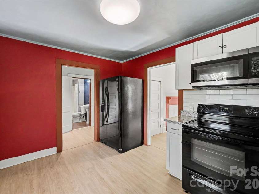 607 Harding Avenue, Kannapolis, NC 28083.  MLS# CAR4429124, YatesRealty ID 54180. 