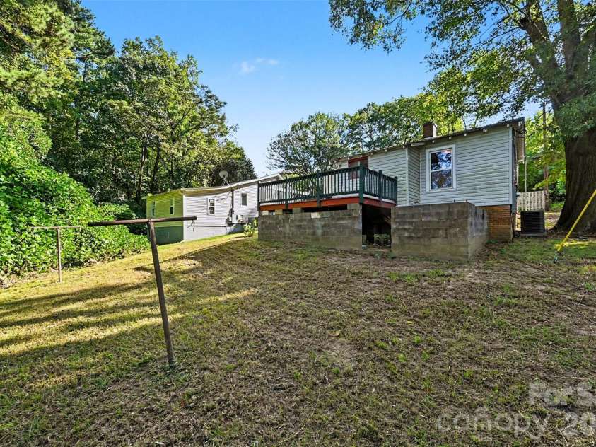 607 Harding Avenue, Kannapolis, NC 28083.  MLS# CAR4429124, YatesRealty ID 54180. 