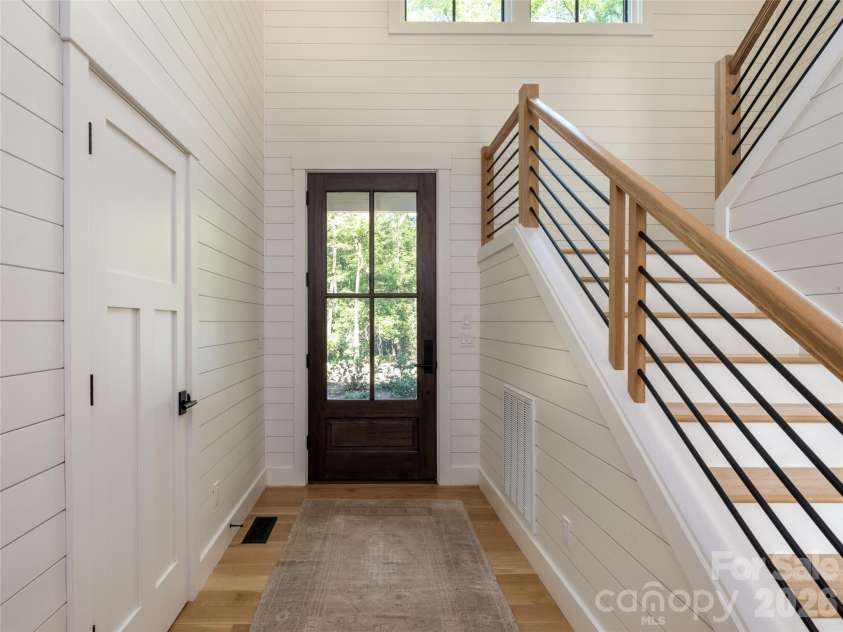 158 Bucks Crossing, Brevard, NC 28712.  MLS# CAR4429620, YatesRealty ID 54187. 