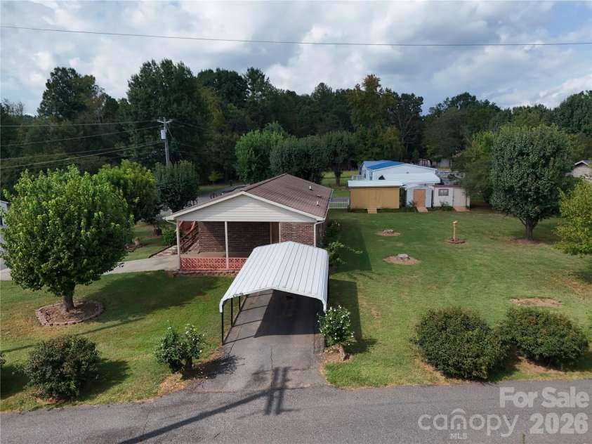 108 Brittain Drive, Morganton, NC 28655.  MLS# CAR4430518, YatesRealty ID 54188. 