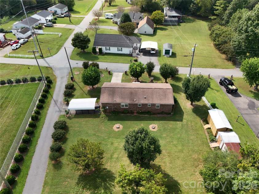 108 Brittain Drive, Morganton, NC 28655.  MLS# CAR4430518, YatesRealty ID 54188. 