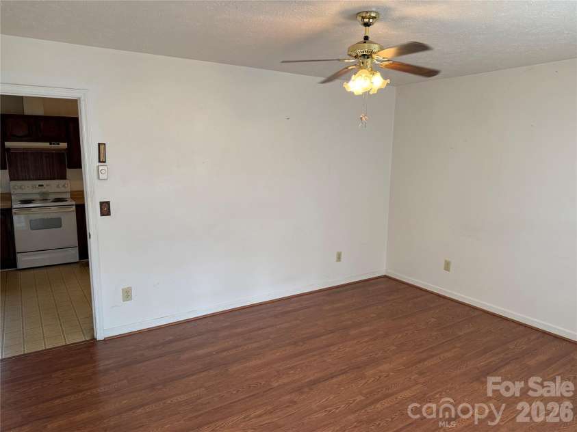 108 Brittain Drive, Morganton, NC 28655.  MLS# CAR4430518, YatesRealty ID 54188. 