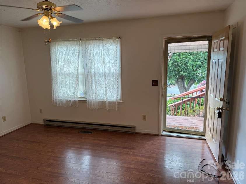 108 Brittain Drive, Morganton, NC 28655.  MLS# CAR4430518, YatesRealty ID 54188. 