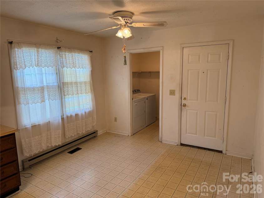 108 Brittain Drive, Morganton, NC 28655.  MLS# CAR4430518, YatesRealty ID 54188. 