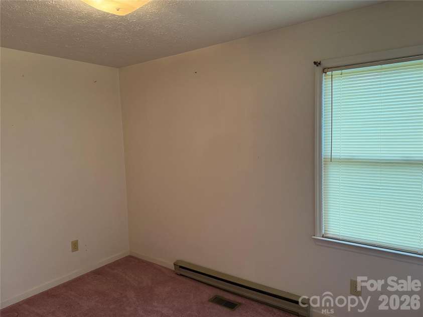 108 Brittain Drive, Morganton, NC 28655.  MLS# CAR4430518, YatesRealty ID 54188. 