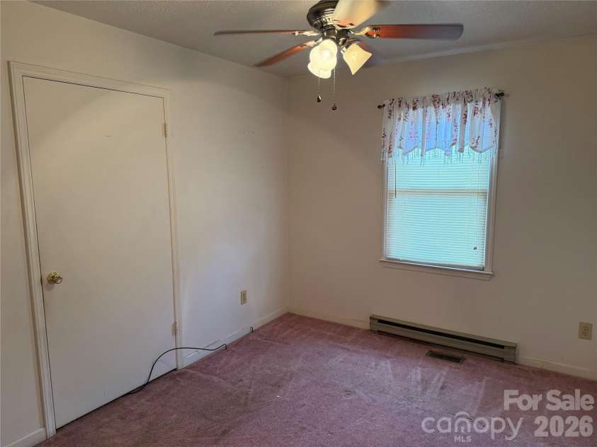 108 Brittain Drive, Morganton, NC 28655.  MLS# CAR4430518, YatesRealty ID 54188. 