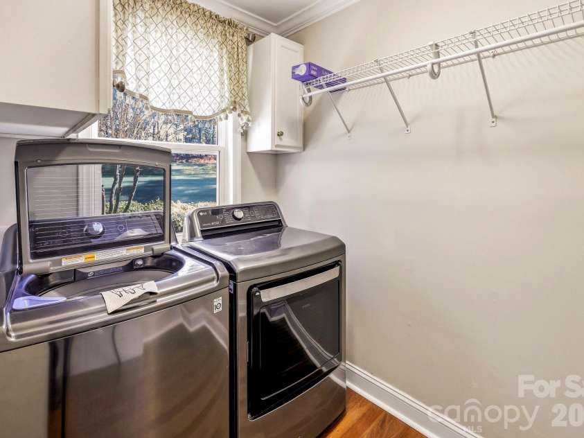 191 Briarwood Drive, Rutherfordton, NC 28139.  MLS# CAR4430437, YatesRealty ID 54189. Laundry on main